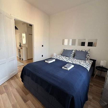 Apartment By Theatre SJJ Extérieur photo